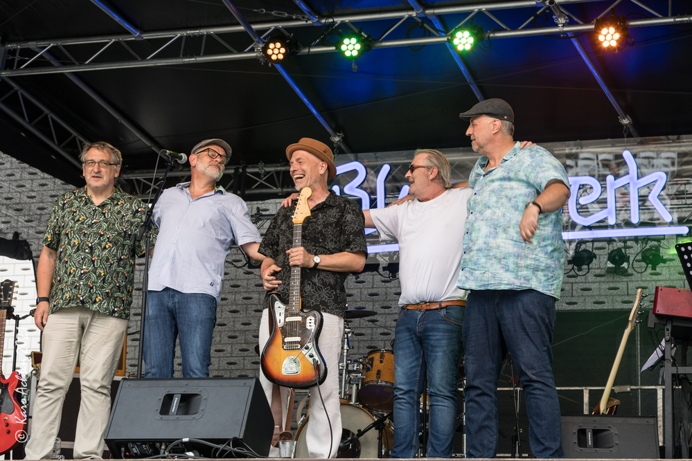 Wolfgang Lohmann, Dieter Kozak, Detlev SchÃ¼tte, Greyhound Georg, Andy GrÃ¼nert, 
