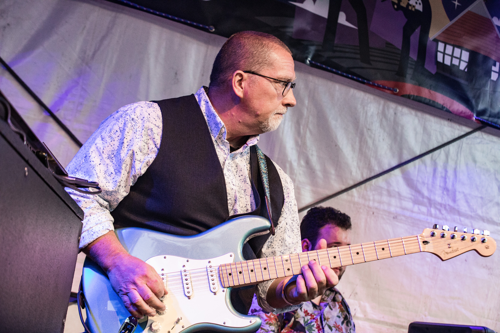  Jean Raven, Lars Hoogland, 
