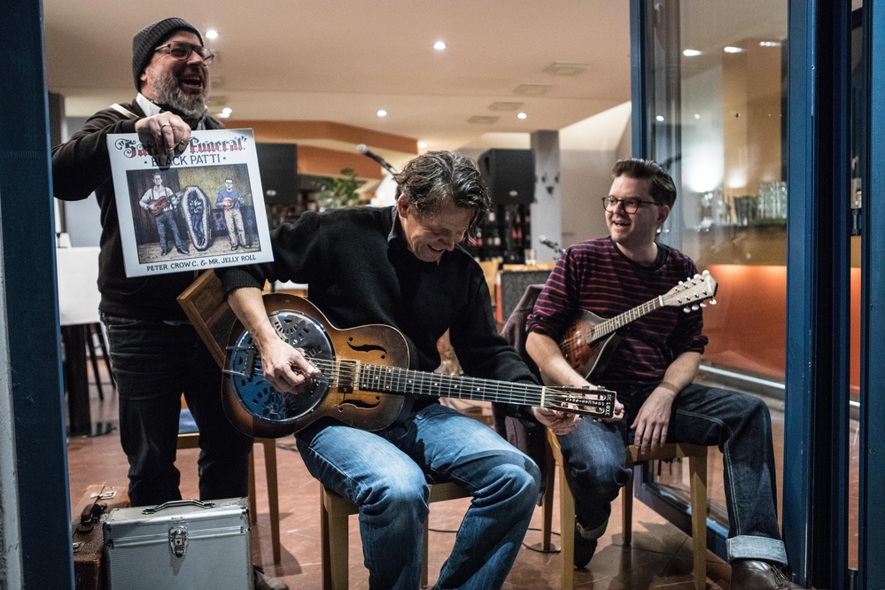 Micha Maass, Peter Crow C., Ferdinand Kraemer, 
