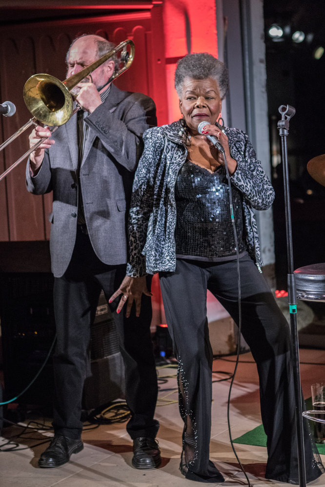 Janice Harrington, Werner GÃ¼rtler, 
