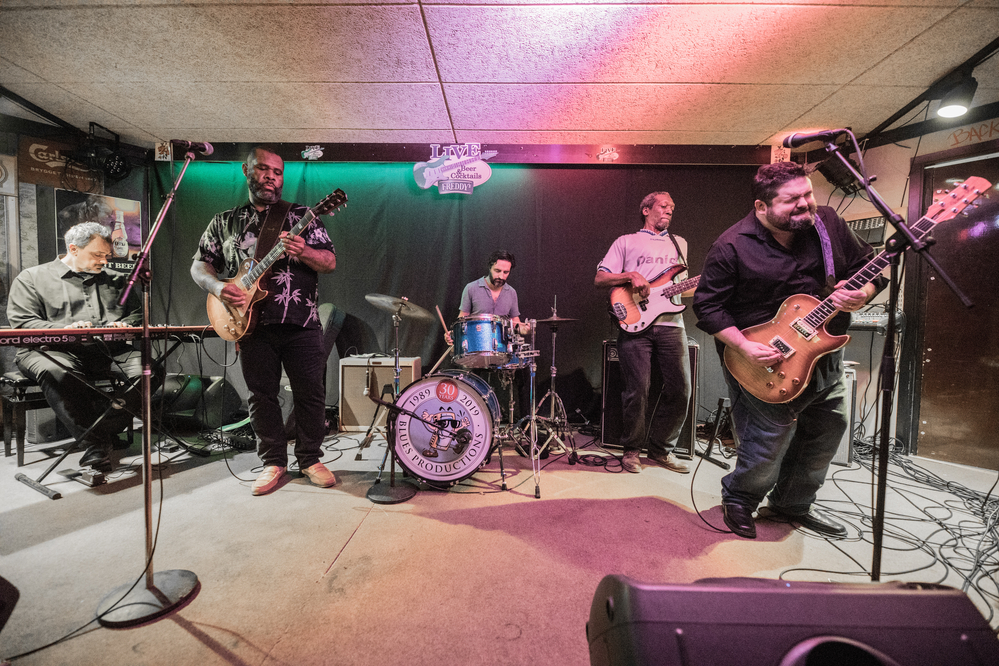 Kirk Fletcher, Monster Mike Welch, Alberto Marsico, Kris Jefferson, Fabrice Bessouat, 
