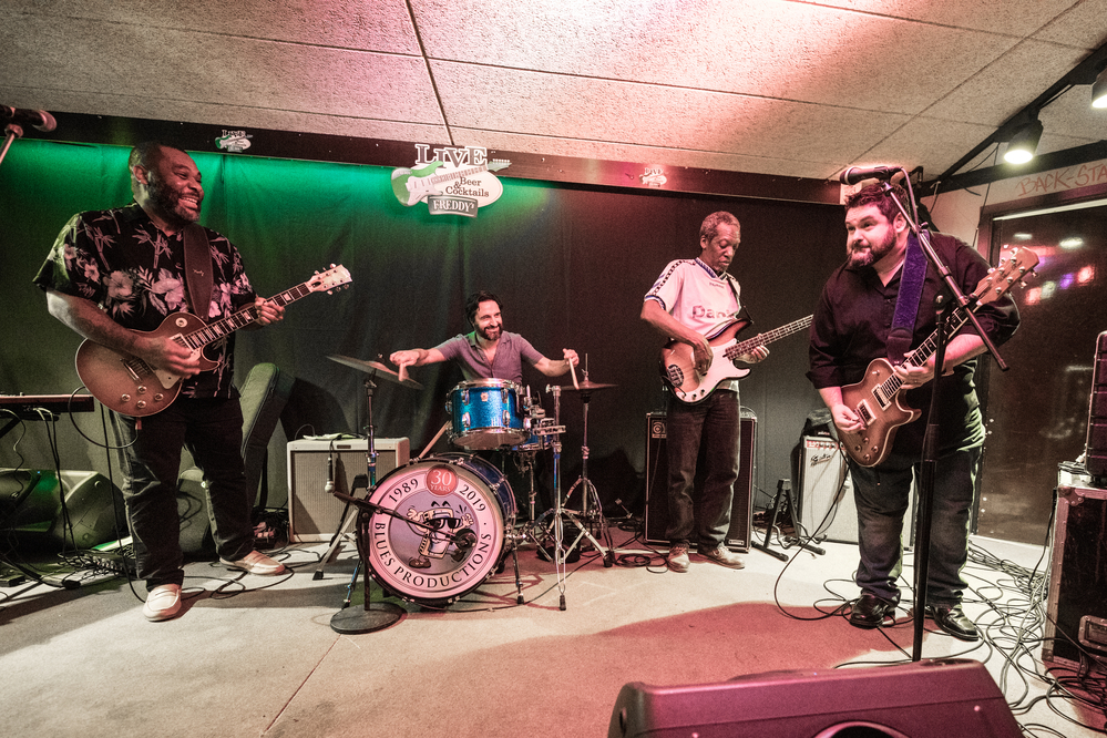 Kirk Fletcher, Monster Mike Welch, Alberto Marsico, Kris Jefferson, Fabrice Bessouat, 
