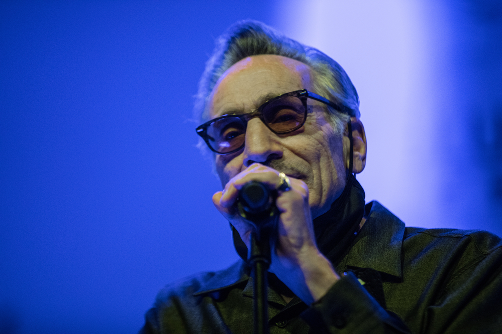 Rick Estrin, 
