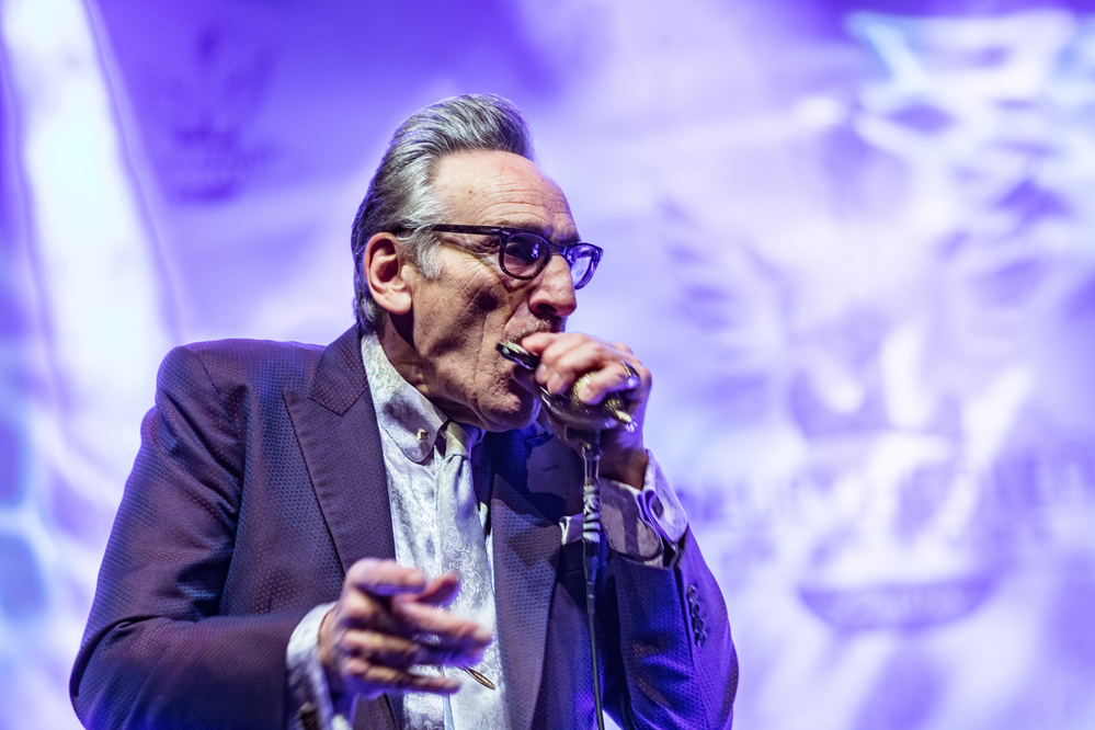 Rick Estrin, 
