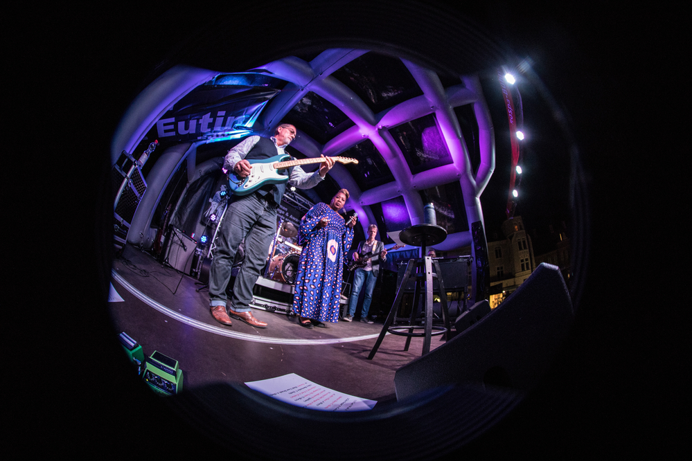 Michele Denise, Jean Raven, Erwin Huigen, Jan van Drunen, Lars Hoogland, 
