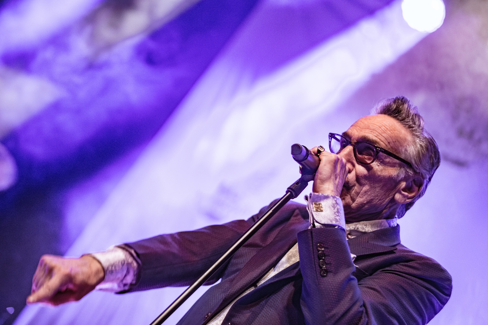 Rick Estrin, 
