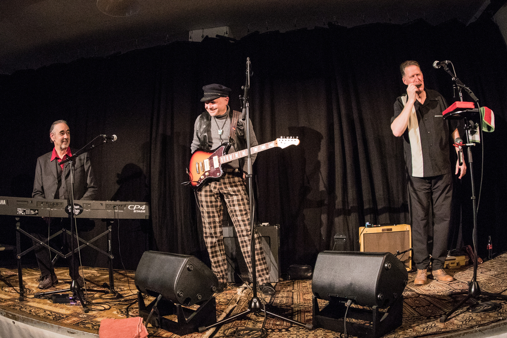 Franck Goldwasser, Roger Wade, Roger C. Wade, 
