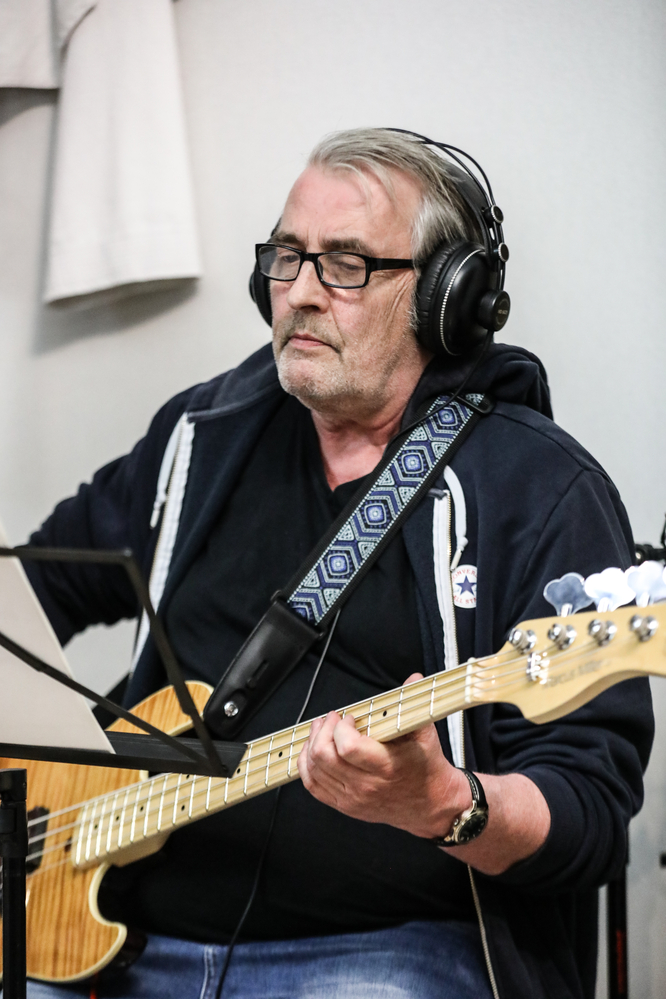  Wolfgang SchÃ¤fer, 
