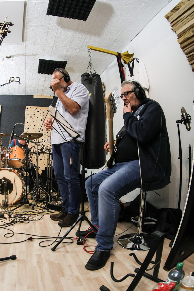 Andy GrÃ¼nert,  Wolfgang SchÃ¤fer, JÃ¼rgen  Schildmann, 
