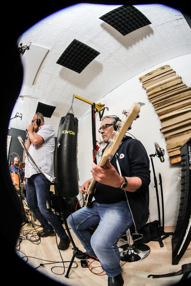 Andy GrÃ¼nert,  Wolfgang SchÃ¤fer, JÃ¼rgen  Schildmann, 
