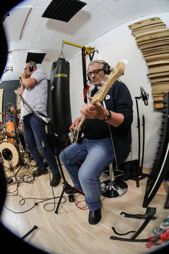 Andy GrÃ¼nert,  Wolfgang SchÃ¤fer, JÃ¼rgen  Schildmann, 
