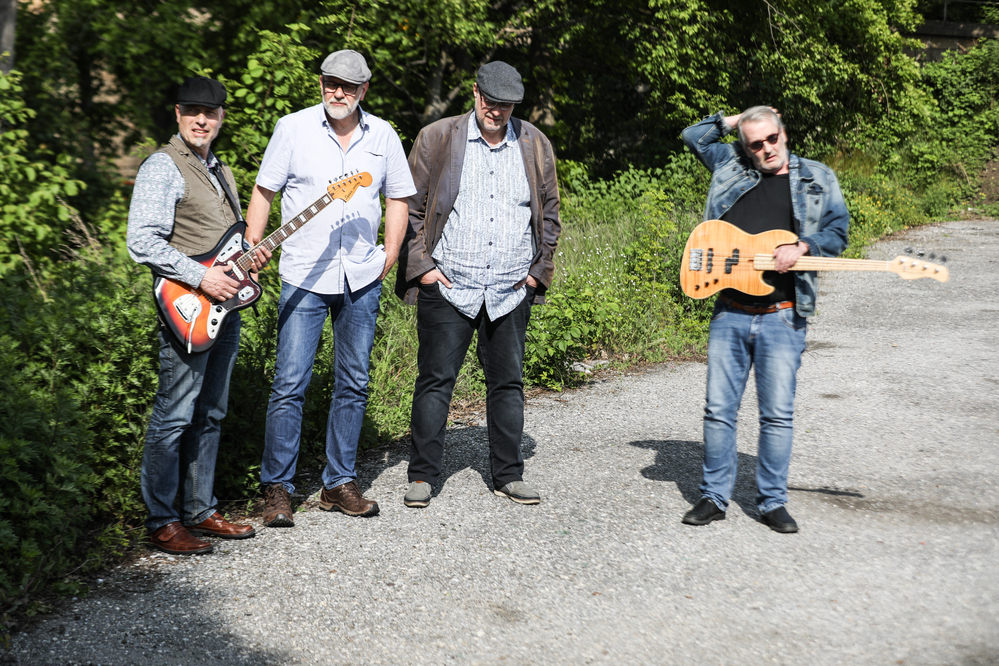 JÃ¼rgen  Schildmann , Andy GrÃ¼nert, Wolfgang SchÃ¤fer,  Dieter Kozak, Detlev SchÃ¼tte  
