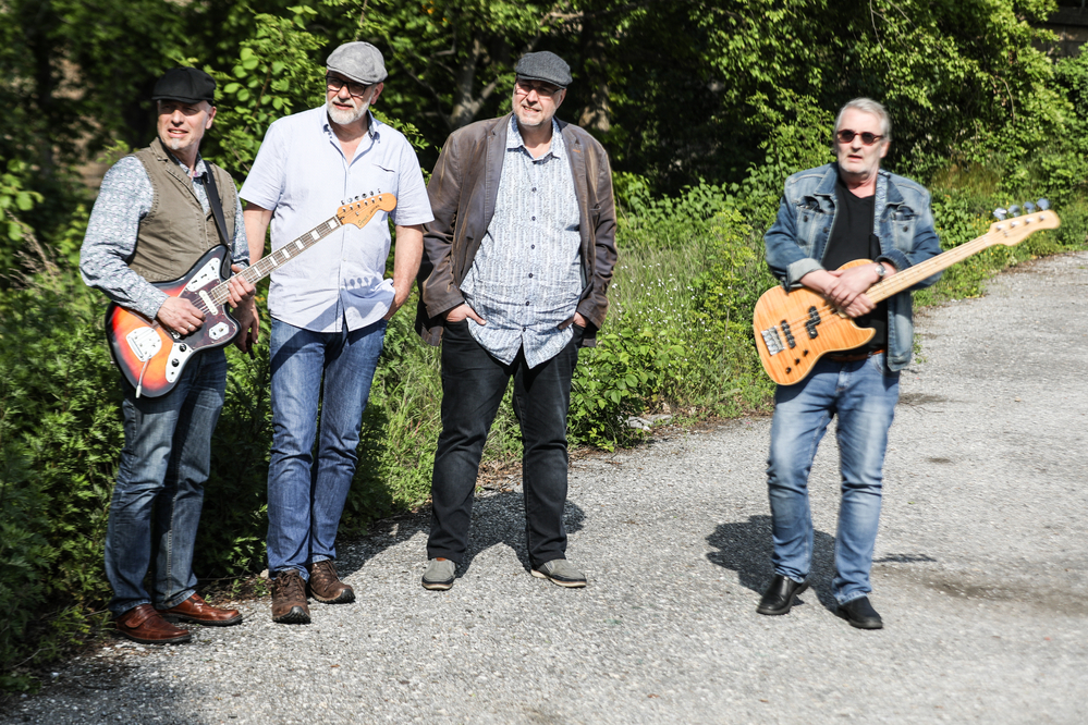 JÃ¼rgen  Schildmann , Andy GrÃ¼nert, Wolfgang SchÃ¤fer,  Dieter Kozak, Detlev SchÃ¼tte  
