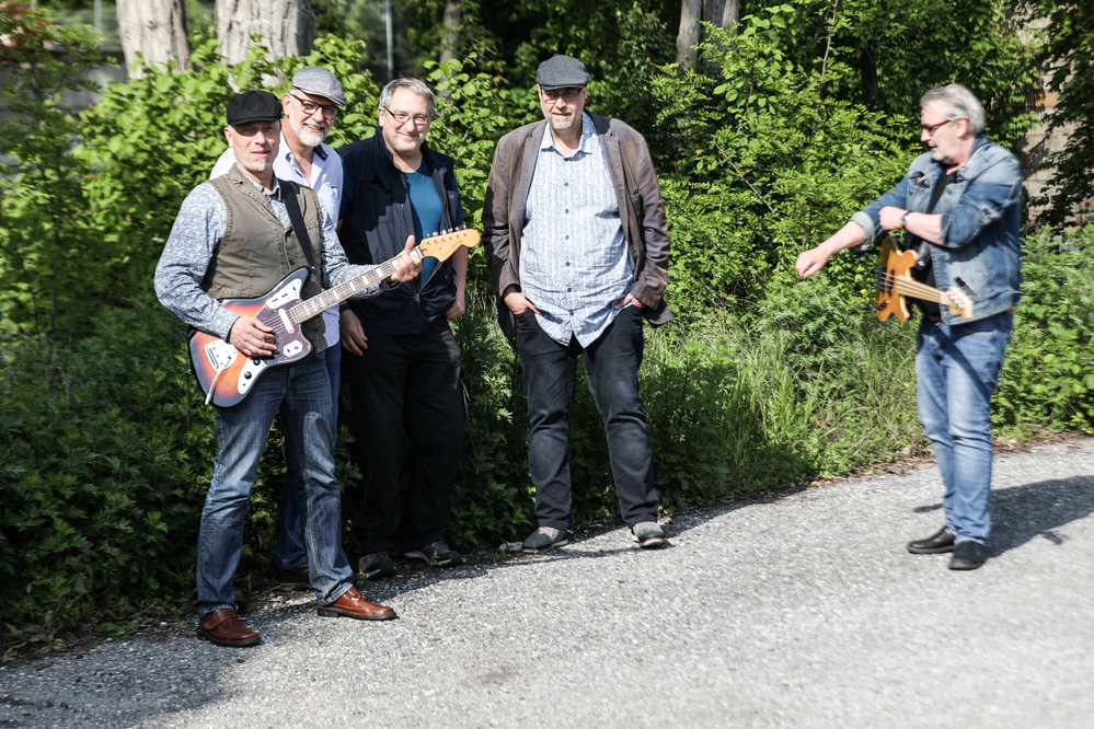 JÃ¼rgen  Schildmann , Andy GrÃ¼nert, Wolfgang SchÃ¤fer,  Dieter Kozak, Detlev SchÃ¼tte  
