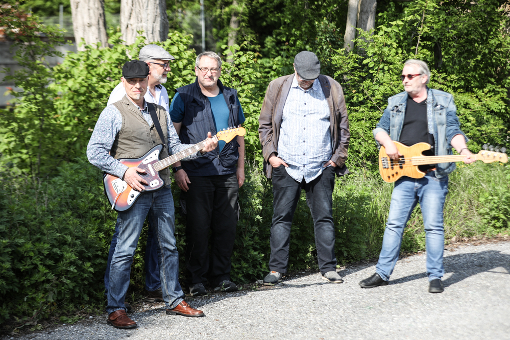JÃ¼rgen  Schildmann , Andy GrÃ¼nert, Wolfgang SchÃ¤fer,  Dieter Kozak, Detlev SchÃ¼tte  
