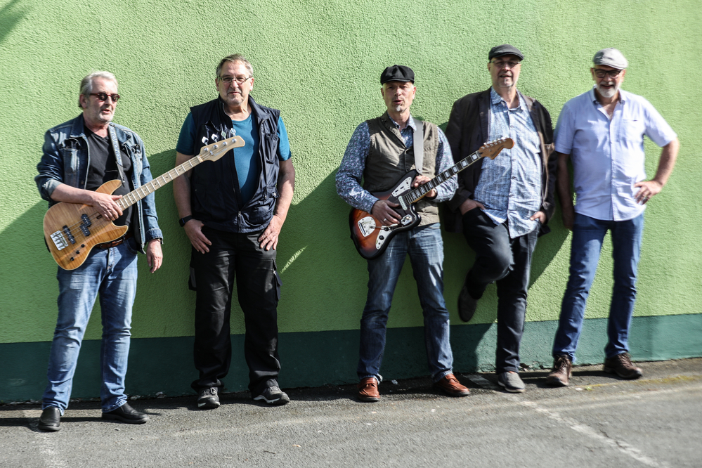 JÃ¼rgen  Schildmann , Andy GrÃ¼nert, Wolfgang SchÃ¤fer,  Dieter Kozak, Detlev SchÃ¼tte  
