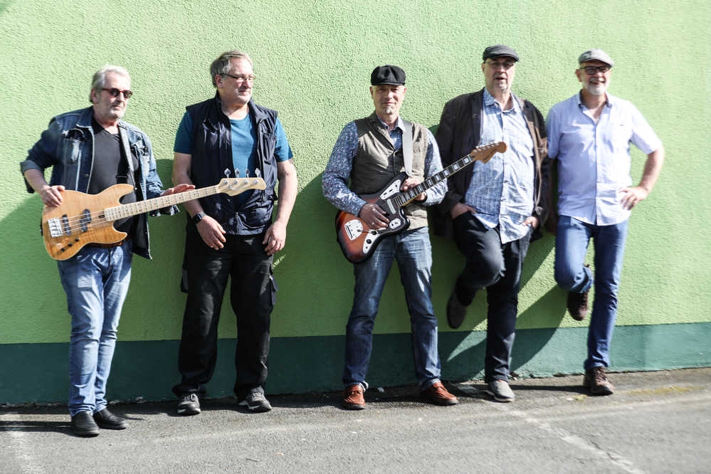 JÃ¼rgen  Schildmann , Andy GrÃ¼nert, Wolfgang SchÃ¤fer,  Dieter Kozak, Detlev SchÃ¼tte  
