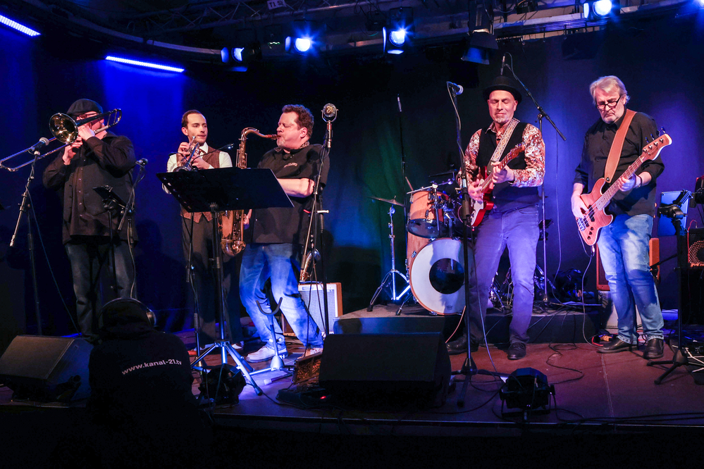  Greyhound Georg ,Jens Buschenlange, Michael Meier, Matthes Lohmann, Wolfgang SchÃ¤fer, 
