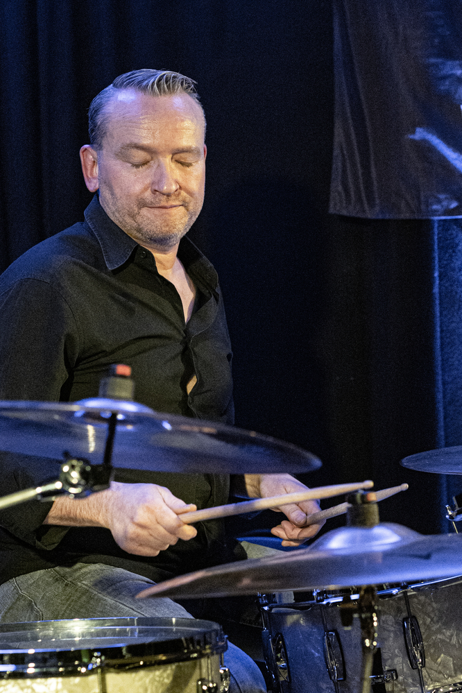 Jeffrey van Duffelen, 
