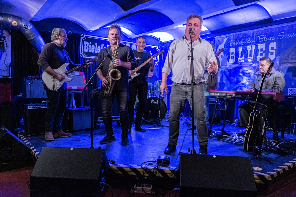 Holger Kleyer, Tino Ludwig, Clemens Wieland, Oliver Röhrscheid, Sven Uhrmann, 
