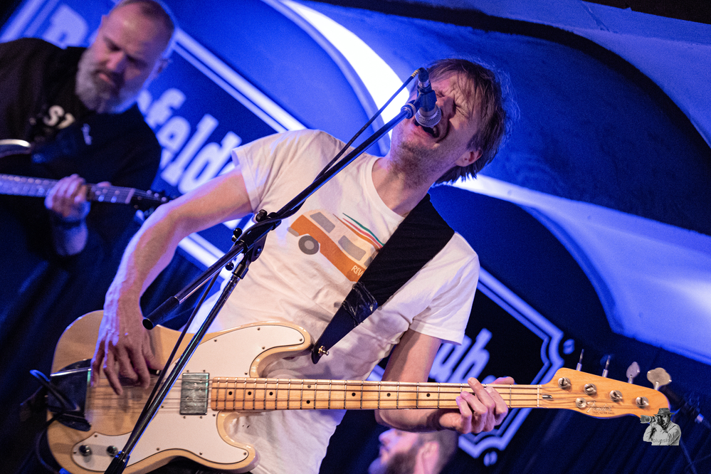 Arjan van der Linde, 
