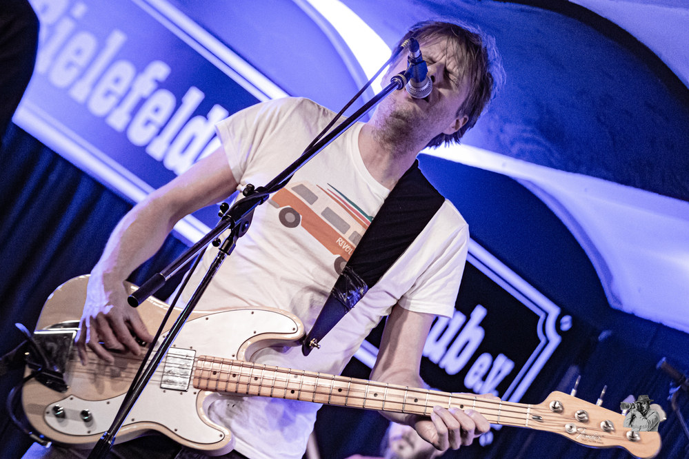 Arjan van der Linde, 
