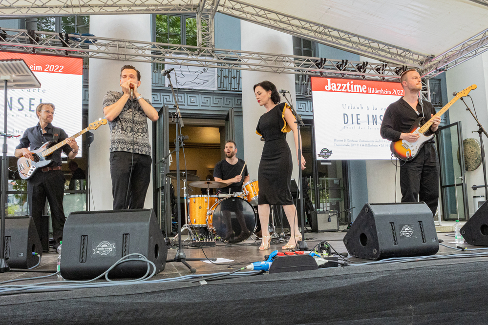Martin Knöchelmann,  Johannes Pfund,Bruno Laube,Anja Tschenisch,
