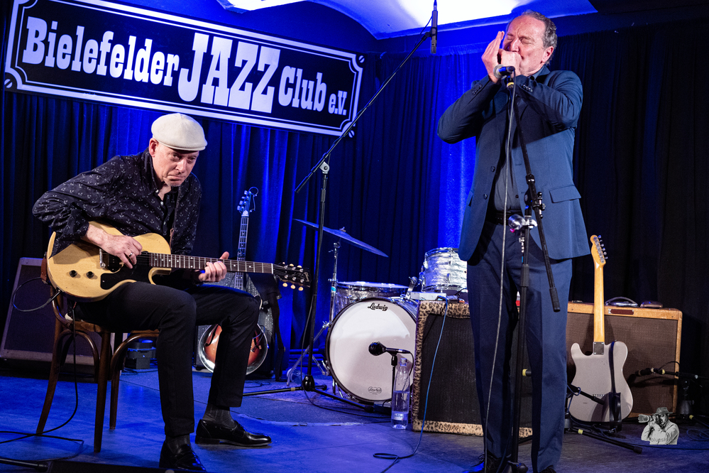  Egidio Juke Ingala, Alex Schultz, 
