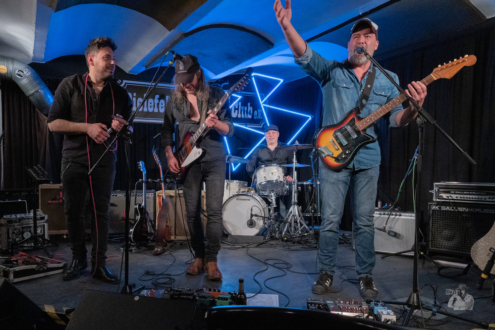 Jan Jaspers, Fabian Bennardo, Gert Servaes , Patrick Louis, 
