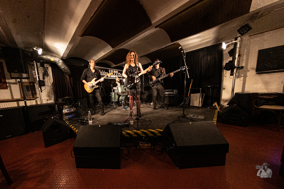 Elena Ley ,  Carlos Saura, Max Mojo Moritz, 
