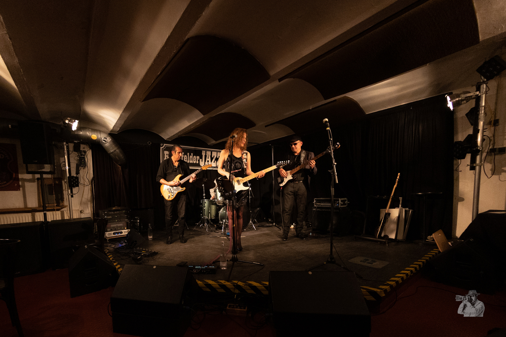 Elena Ley ,  Carlos Saura, Max Mojo Moritz, 
