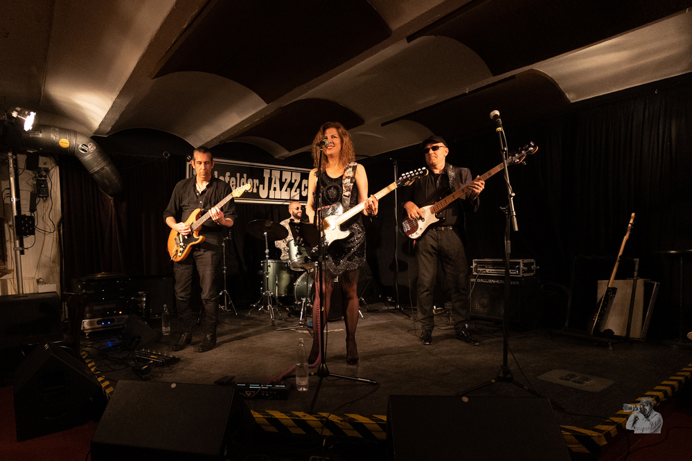 Elena Ley ,  Carlos Saura, Max Mojo Moritz, 
