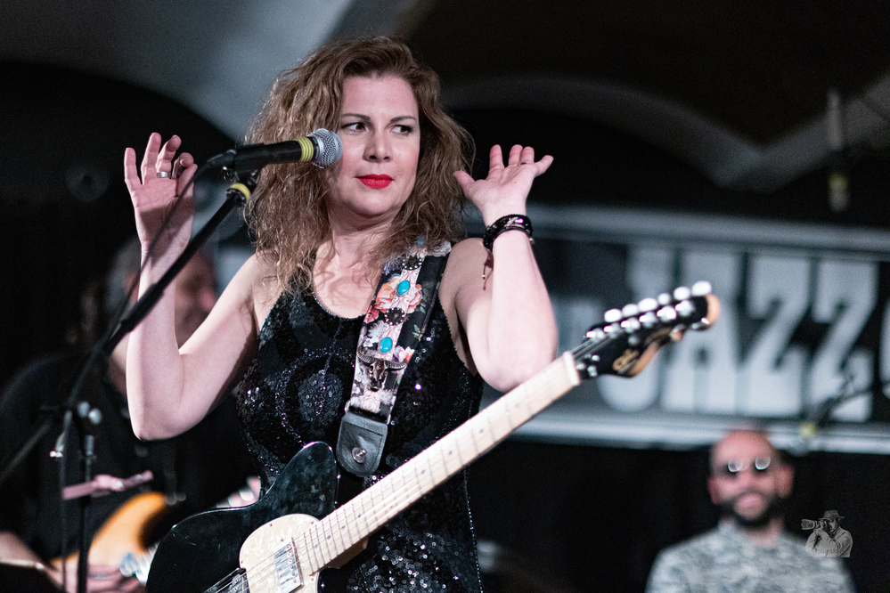 Elena Ley ,  Victor Solana, 
