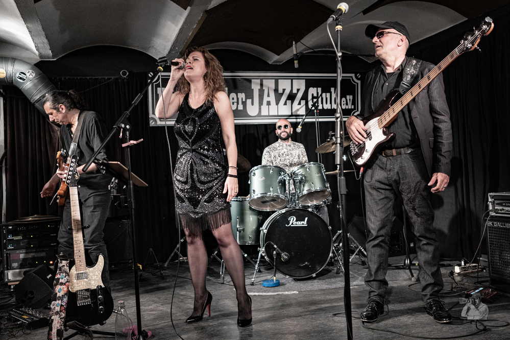 Elena Ley ,  Victor Solana, Carlos Saura, Max Mojo Moritz, 
