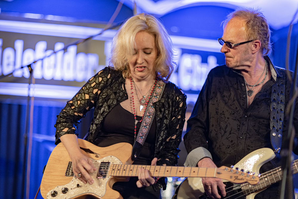 Vanesa Harbek, Martin Engelien, 
