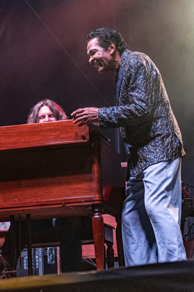 Bobby Rush, Edwin Risbourg, 
