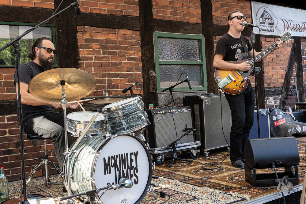 McKinley James, Jason Smay, 
