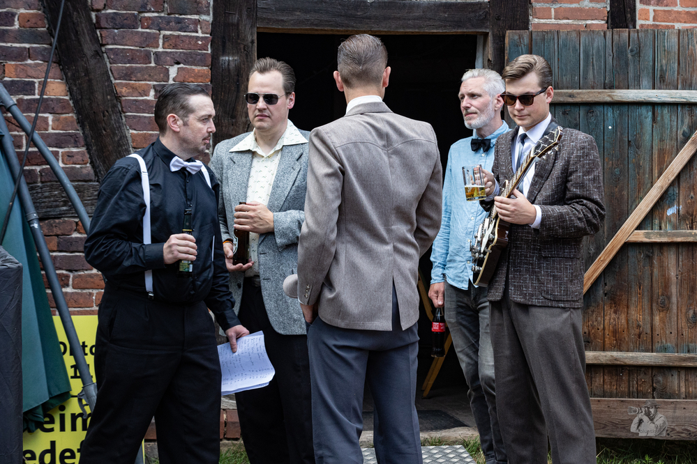 Kent Erik  Thorvaldsen, Øyvind Stølefjell, Ole Martin Røsten, Christian Øynes, Petter Skoglund, 
