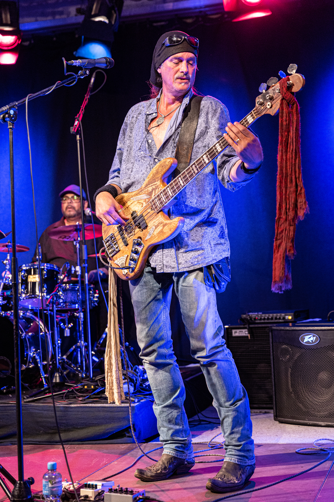 Kenny Martin, Marc Gransten, 
