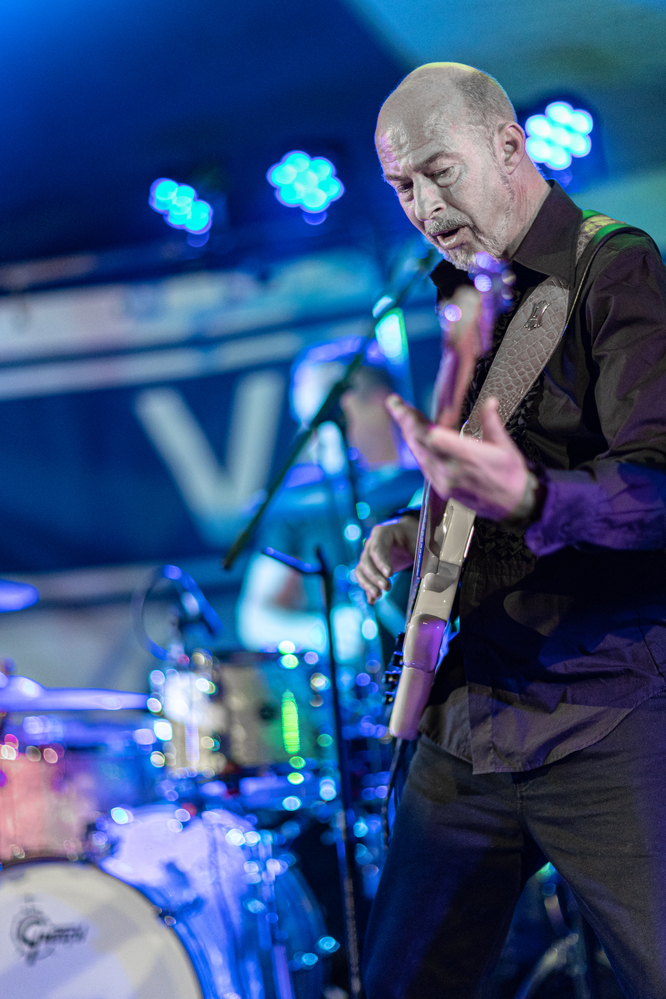 Patrick Sideburn Obrist, 
