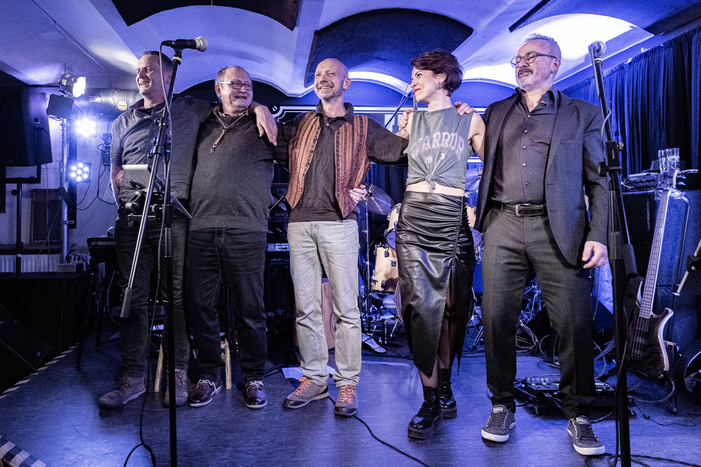 Holger Diekmann, Markus Lage, Matthias Friemel,  Jenni Pola,  Andreas Humbrock, 
