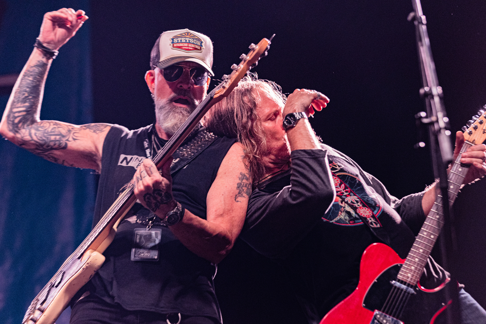 Johnny Griparic, Andrew Elt, 
