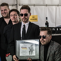 Dateiname=393A3433.JPG
Dateigröße=7716KB
Abmessungen: 5677x3785
hinzugefügt am: 07. Oktober 2021 393A3433.JPG