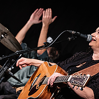 Dateiname=4F1A1204~0.jpg
Dateigröße=2340KB
Abmessungen: 5472x3648
hinzugefügt am: 27. November 2023 4F1A1204~0.jpg