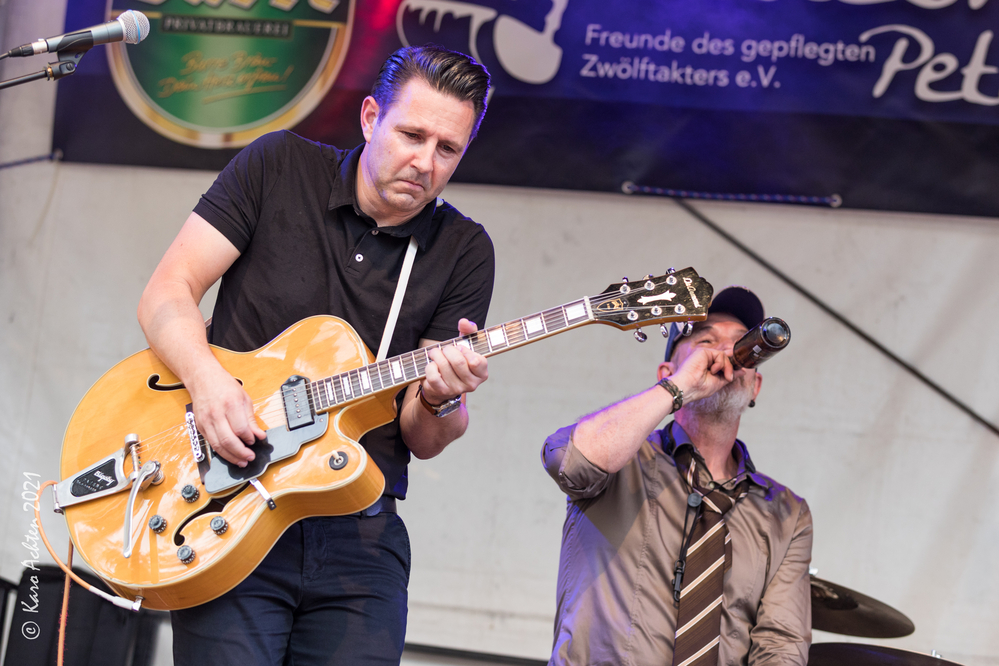 Jimmy HontelÃ©, Jb Biesmans, 
