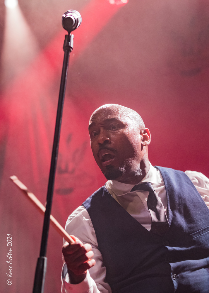 Derrick 'D'Mar' Martin, 
