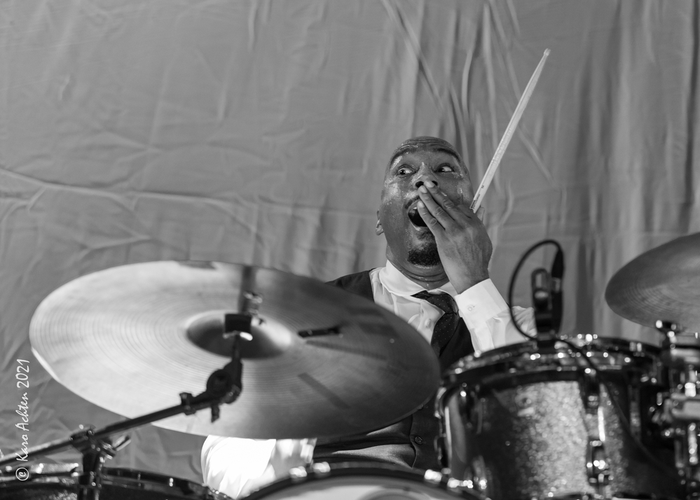 Derrick 'D'Mar' Martin, 
