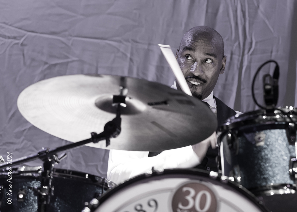 Derrick 'D'Mar' Martin, 
