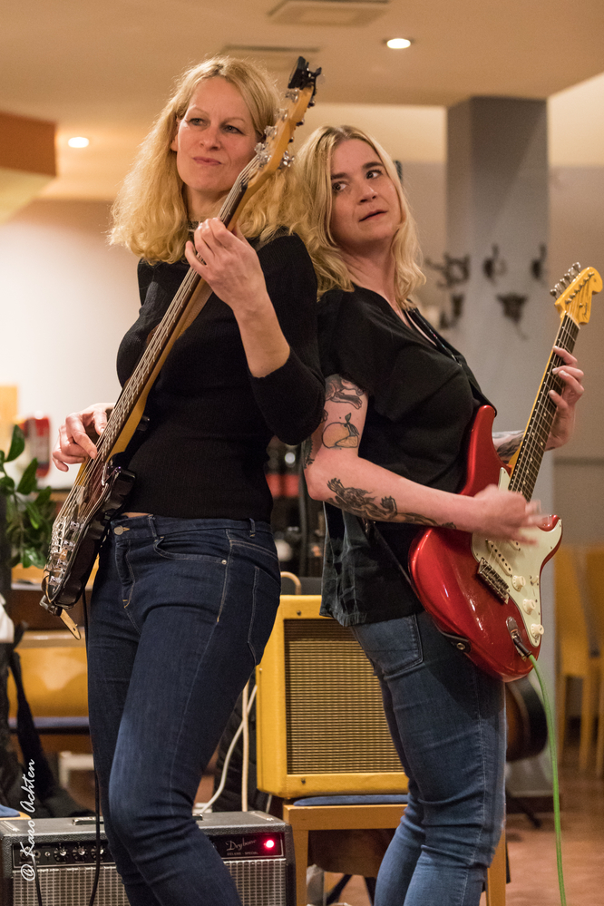 Jenny Conrad, Katharina Wolf, 
