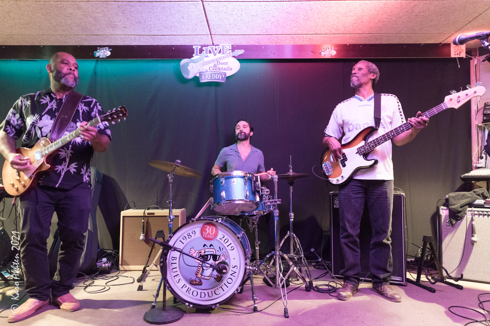 Kirk Fletcher, Kris Jefferson	Fabrice Bessouat
